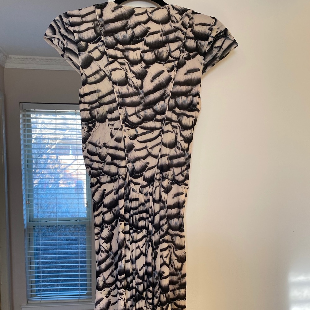 💯Authentic Roberto Cavalli Feather Cap Sleeve - Picture 8 of 12